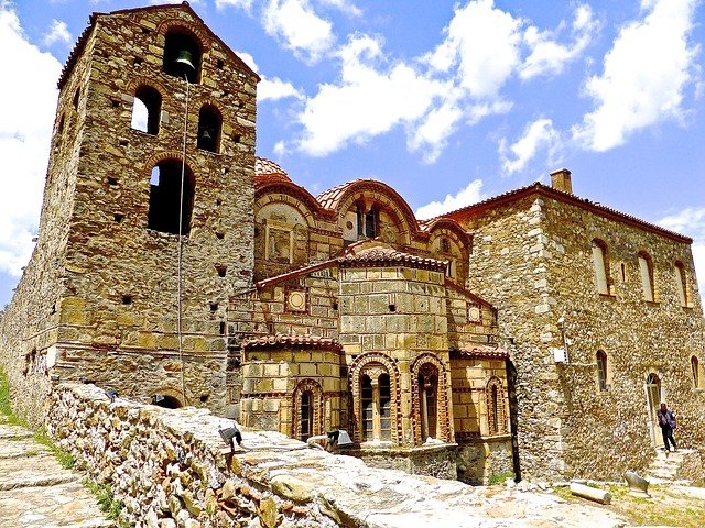 temple-823140_640