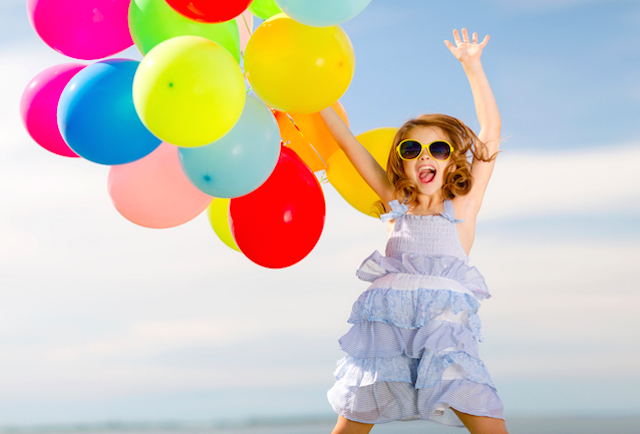 girl-with-balloons